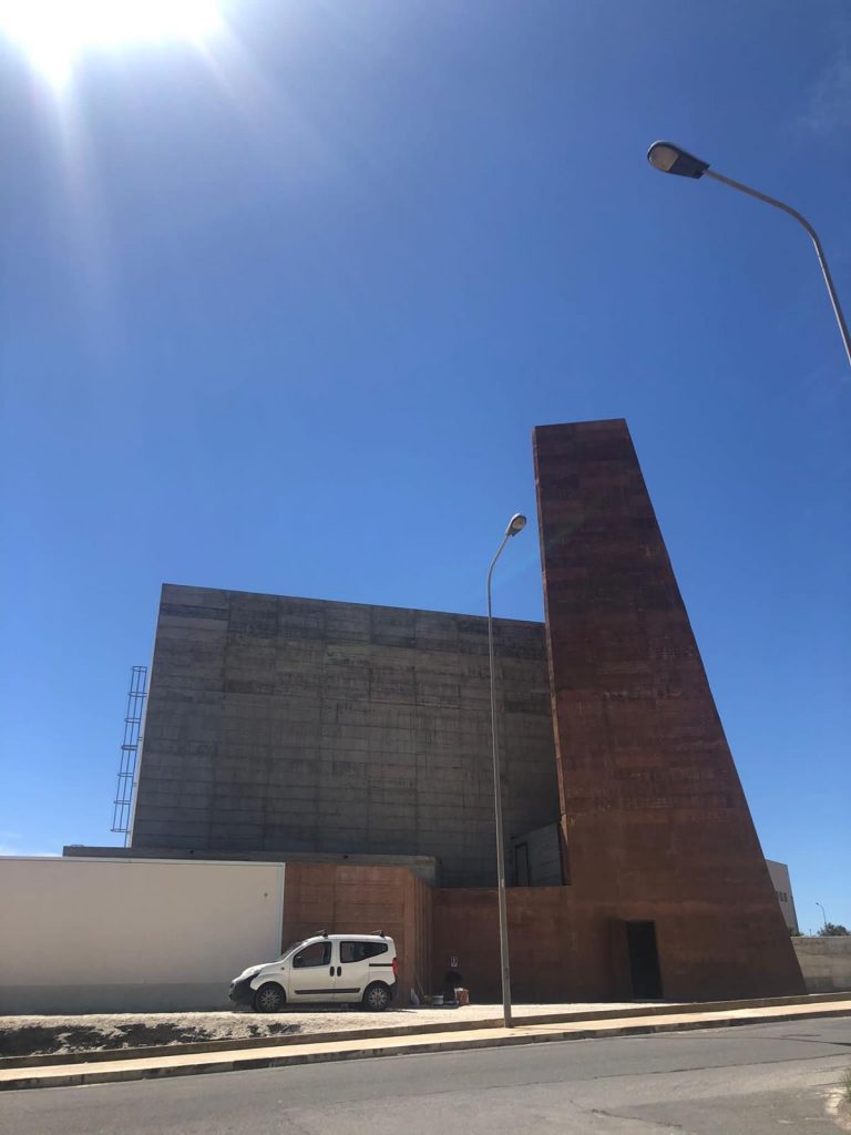 esterno maria della speranza niscemi