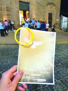 Veglia Pentecoste286204741_5518658101524111_7500609569226983209_n