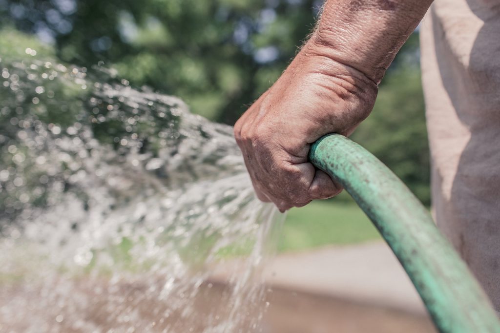 garden-hose-413684_1280