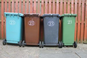 wheelie-bin-2270582_1280