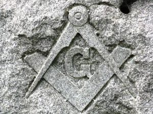 Non-scomunica-ma-interdizione.-Chi-e-iscritto-alla-massoneria-puo-ricevere-i-sacramenti_articleimage