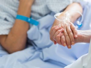 Cure-palliative.-Per-la-Chiesa-sono-risposta-buona-doverosa-ed-eticamente-corretta_articleimage