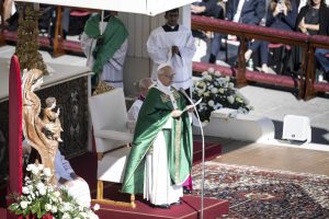 CG9_0001 Vaticano, 28 settembre 2025.
Papa Leone XIV presiede la Celebrazione eucaristica in occasione del Giubileo dei Catechisti con la consegna del crocifisso per il mandato a 39 nuovi catechisti.